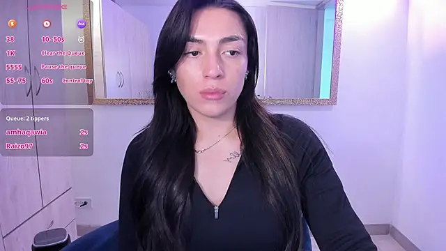 Snapshot of EricaVanderhill chatting on January 31, 2026, 8:51 pm EricaVanderhill online show from January 31, 2026, 8:51 pm