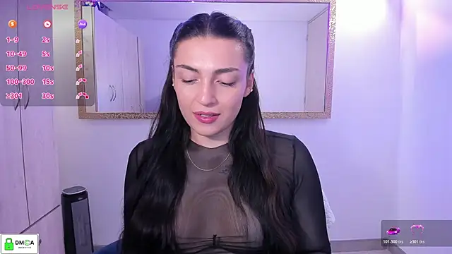 Snapshot of EricaVanderhill chatting on February 24, 2026, 10:32 pm EricaVanderhill online show from February 24, 2026, 10:32 pm