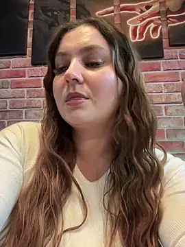 Snapshot of CandyShoopp chatting on March 7, 2025, 6:22 pm CandyShoopp online show from March 7, 2025, 6:22 pm