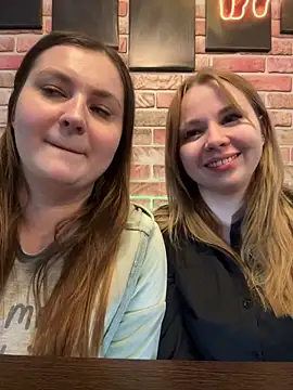 Snapshot of CandyShoopp chatting on March 16, 2025, 5:07 pm CandyShoopp online show from March 16, 2025, 5:07 pm