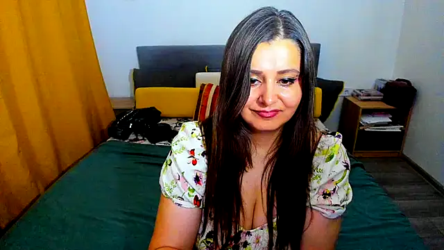 pinupmod online show from November 10, 2025, 11:32 pm