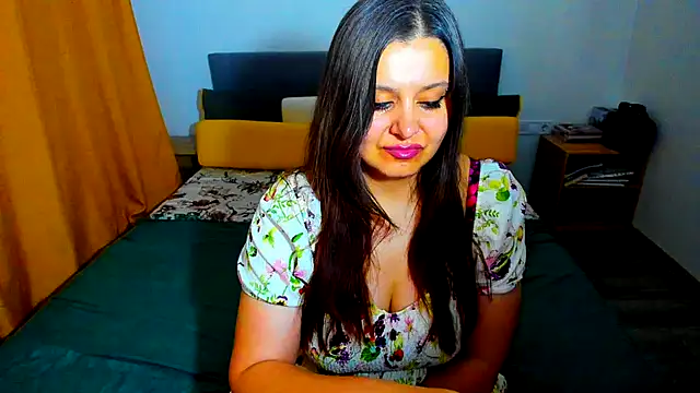 pinupmod online show from November 4, 2025, 11:41 pm