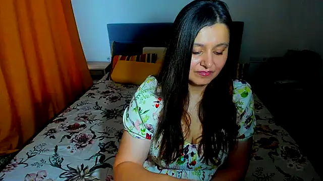 pinupmod online show from November 17, 2025, 12:20 pm