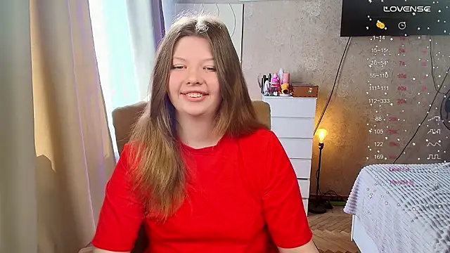 Vivian cutie online show from March 15, 2026, 10:33 am