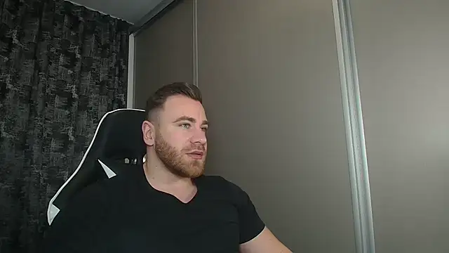 Thori92 online show from February 28, 2025, 5:26 pm