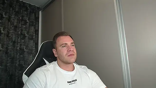 Thori92 online show from September 22, 2025, 5:19 pm