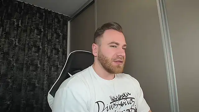 Thori92 online show from March 2, 2025, 4:36 pm