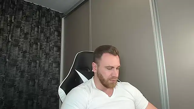 Thori92 online show from March 6, 2025, 8:37 pm