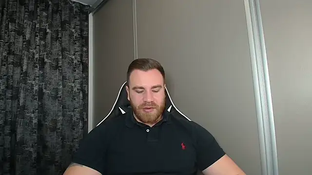 Thori92 online show from November 16, 2025, 12:54 pm