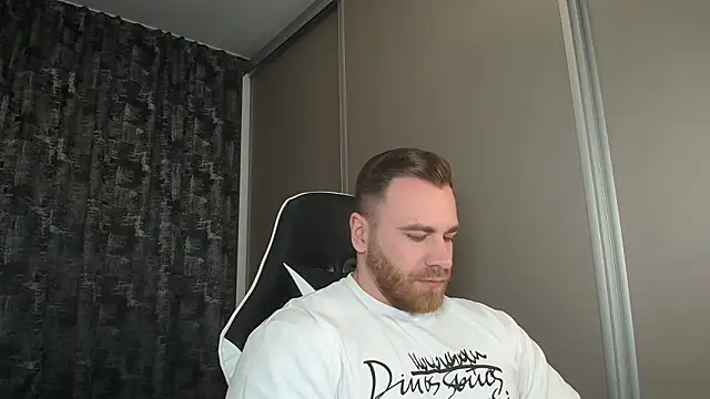 Thori92 online show from March 2, 2025, 7:41 pm