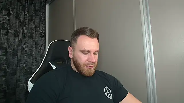 Thori92 online show from February 18, 2026, 6:37 pm