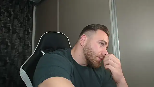 Thori92 online show from February 27, 2025, 6:09 pm