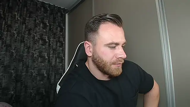 Thori92 online show from March 4, 2025, 8:38 pm