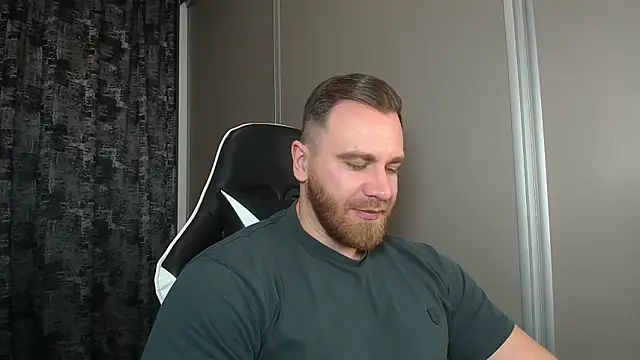 Thori92 online show from February 16, 2026, 5:33 pm