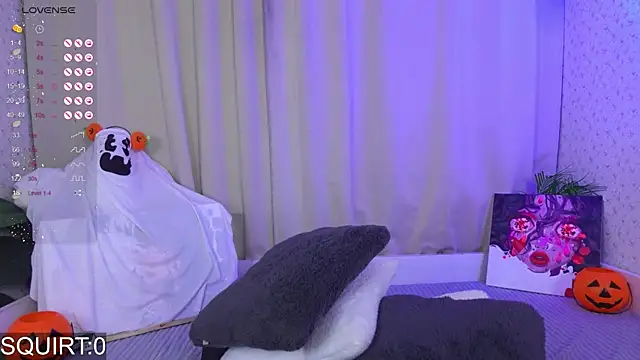  aleksa  online show from October 17, 2025, 5:04 pm