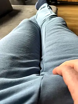 Mark3706 online show from October 19, 2025, 12:52 pm