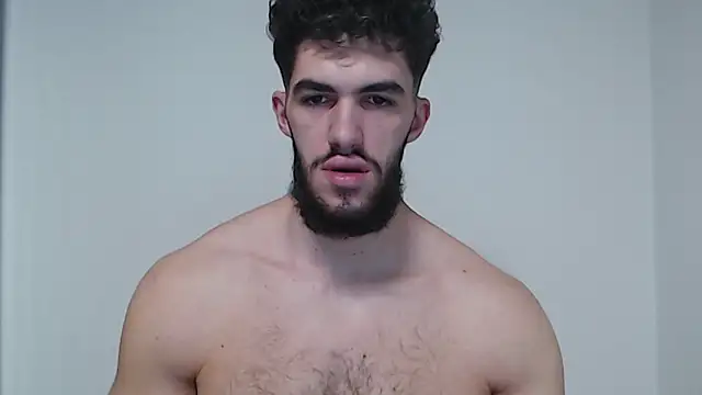 Snapshot of hiddenf chatting on February 7, 2026, 9:06 am hiddenf online show from February 7, 2026, 9:06 am