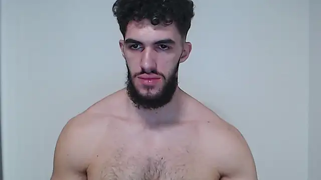 Snapshot of hiddenf chatting on February 6, 2026, 9:00 pm hiddenf online show from February 6, 2026, 9:00 pm