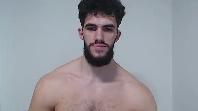 Snapshot of hiddenf chatting on February 14, 2026, 7:47 pm hiddenf online show from February 14, 2026, 7:47 pm