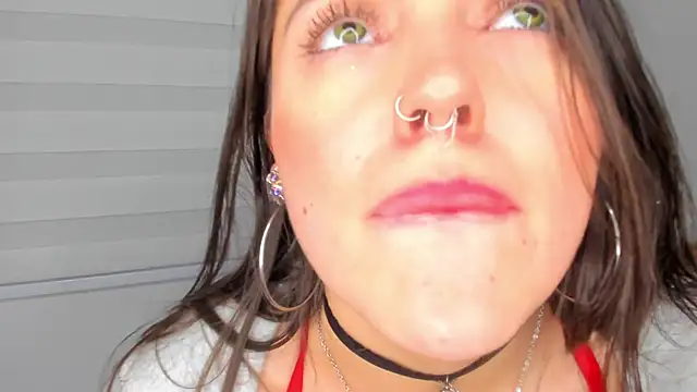 llanna  online show from December 11, 2024, 6:36 am