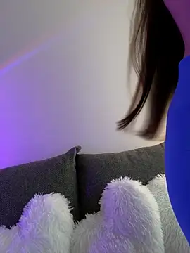 BarbieXs online show from April 4, 2026, 9:16 am