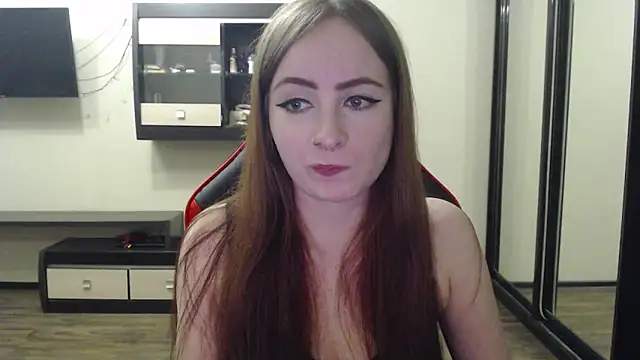 Laralianna online show from February 18, 2025, 12:39 pm