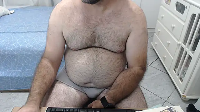 MysterBearMG online show from February 4, 2026, 10:38 pm