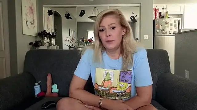 Lexi Shocker online show from September 20, 2025, 5:51 pm