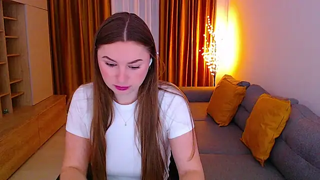  Mia Adams online show from March 22, 2026, 7:21 am