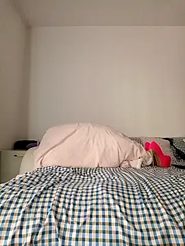 amanda-hornySeduction online show from March 11, 2026, 7:35 am