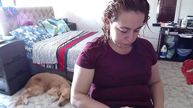 Snapshot of Barbiegomez chatting on February 5, 2026, 4:25 pm Barbiegomez online show from February 5, 2026, 4:25 pm