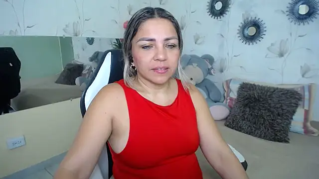 cum bigass online show from December 16, 2025, 12:20 pm