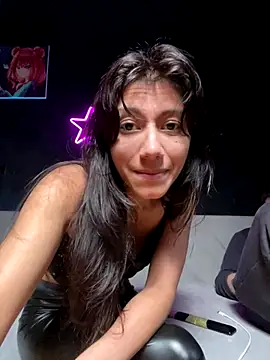 Snapshot of Kiscsillagg chatting on November 28, 2025, 12:27 pm Kiscsillagg online show from November 28, 2025, 12:27 pm