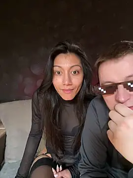 Snapshot of Kiscsillagg chatting on February 1, 2025, 2:45 pm Kiscsillagg online show from February 1, 2025, 2:45 pm