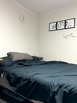 Guessmyjoy online show from November 23, 2025, 8:02 am