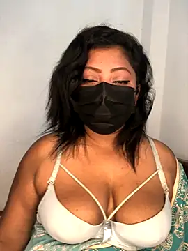  Cute ariana  online show from October 30, 2025, 5:50 am