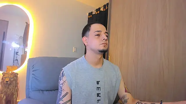 alejandro calderon1 online show from February 7, 2025, 6:14 am