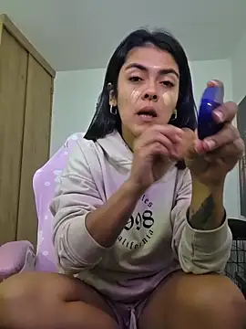 Hannah-grace online show from March 25, 2026, 10:14 am