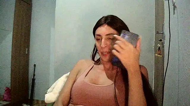 AlexiaDuucan online show from October 9, 2025, 2:12 am