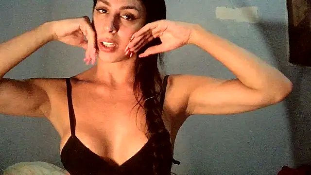 AlexiaDuucan online show from November 23, 2025, 12:15 pm