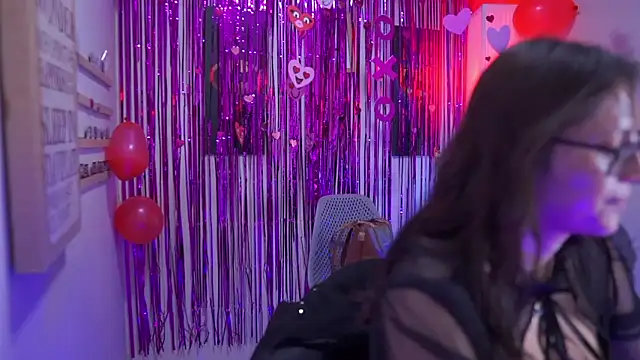 Kyomi chang online show from September 25, 2025, 1:17 pm