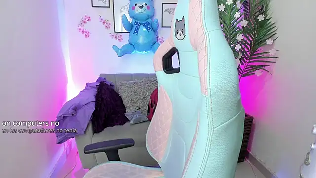 Kyomi chang online show from March 21, 2025, 1:34 pm