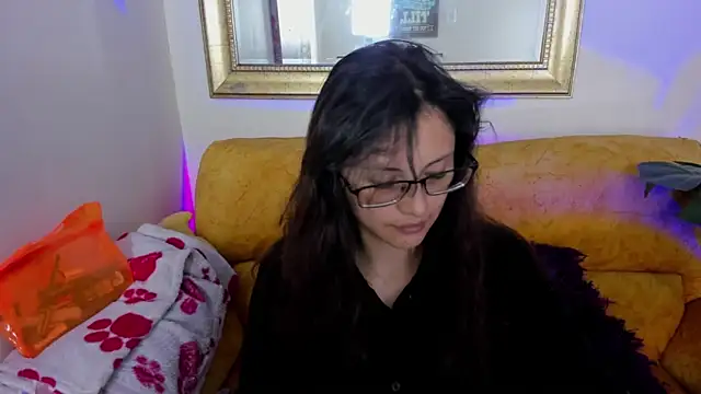 Snapshot of Kyomi_chang chatting on May 21, 2026, 12:35 pm Kyomi chang online show from May 21, 2026, 12:35 pm