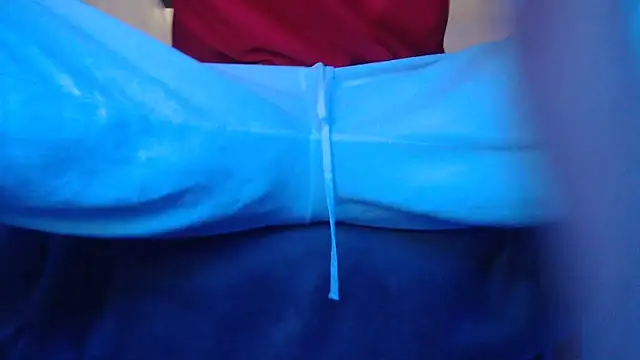 Snapshot of herver67 chatting on September 20, 2025, 2:16 am herver67 online show from September 20, 2025, 2:16 am