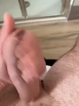 MagicKenzo99 online show from October 20, 2025, 10:49 am