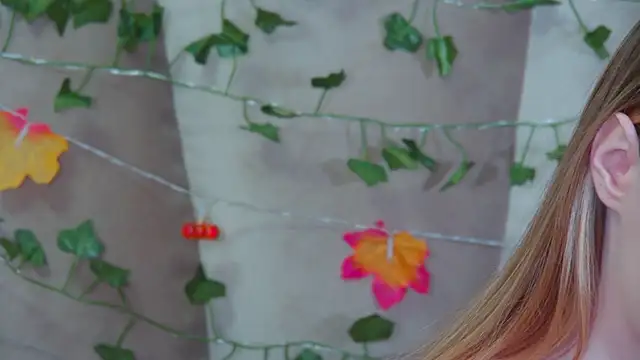 GentleRossi online show from October 7, 2025, 3:13 pm