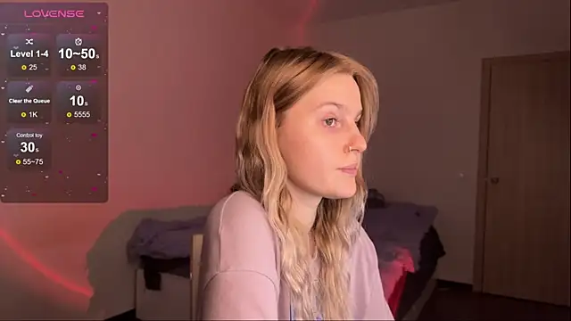 Chanel Gill online show from March 23, 2025, 5:10 am