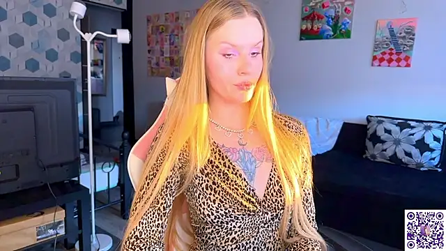 Chanel Gill online show from March 14, 2026, 4:02 pm