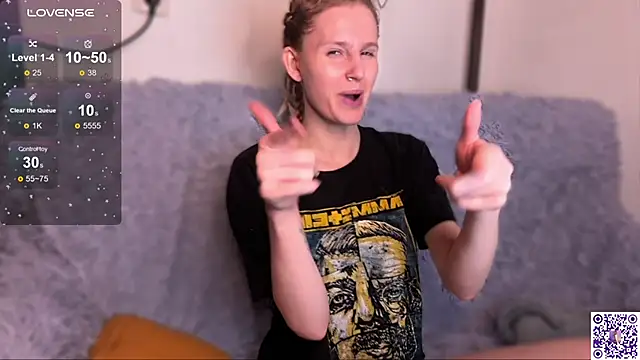 Chanel Gill online show from October 24, 2025, 3:55 pm