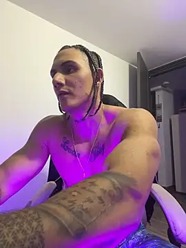 Snapshot of xxxtreme_master7 chatting on February 18, 2026, 12:08 am xxxtreme master7 online show from February 18, 2026, 12:08 am